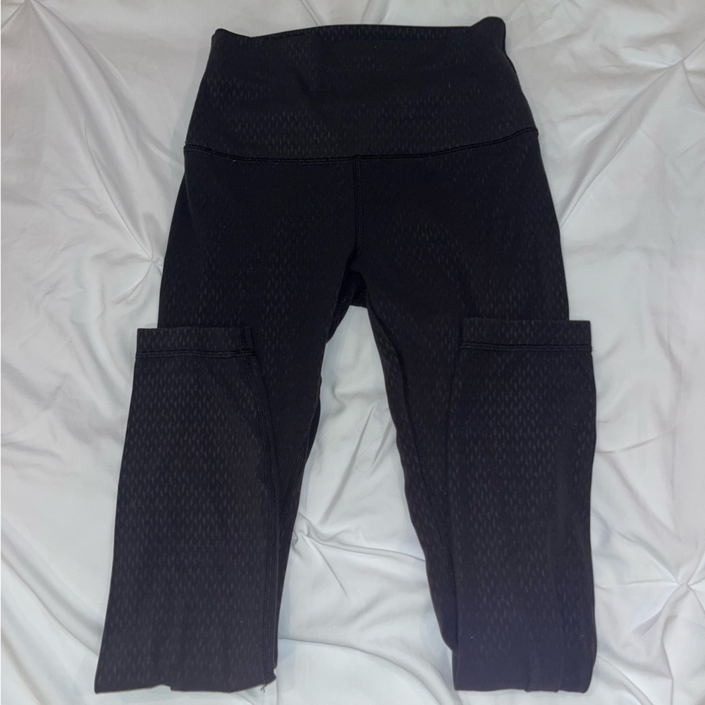 Patterned Black Lululemon Align Leggings - image 4